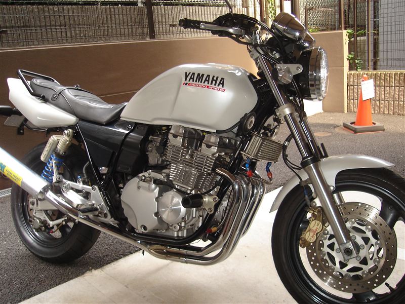 しんちゃんwith四日市さんのXJR400R