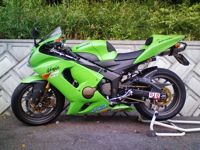 hiro(level-ZERO)さんのNinja ZX-6RR