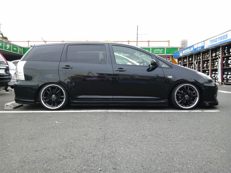 ウィッシュ トヨタ 黒ﾁｬﾝの愛車 みんカラ