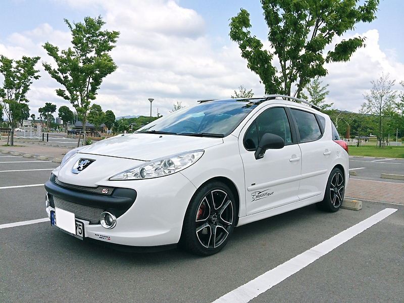 鷹キチさんの207SW (ワゴン)