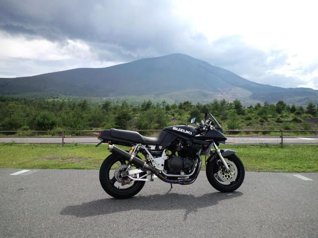忍法雲隠れさんのGSX750S KATANA (カタナ)