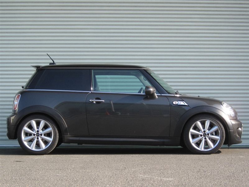 r53 MINIクーパー　TEIN車高調 MINIクーパーS(R53)の車高調取付け | TOOLBOXの作業部屋