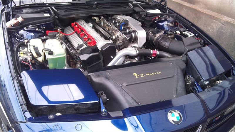 ///M-836さんの8シリーズ