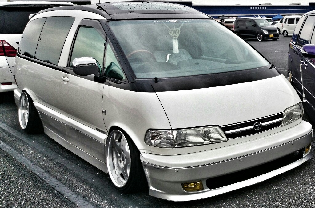 エスティマ トヨタ 紺ツーtcr 白黒tcr の愛車 みんカラ