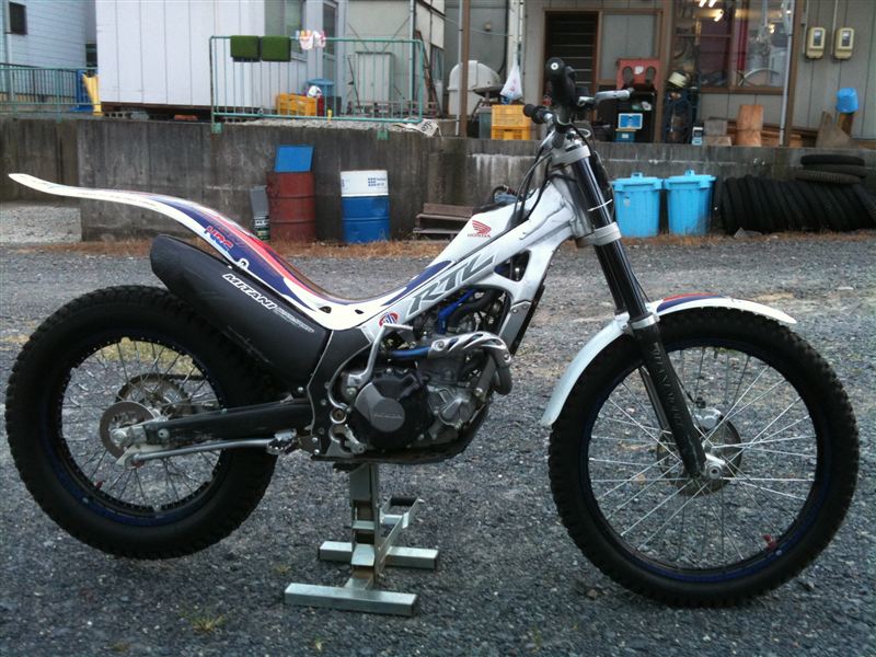 リンダリンダさんのRTL260F