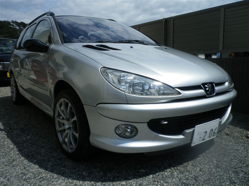 ぜんまいプジョーさんの206SW (ワゴン)