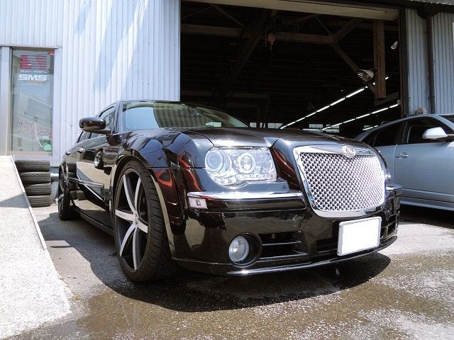 アキちんさんの300C (セダン)