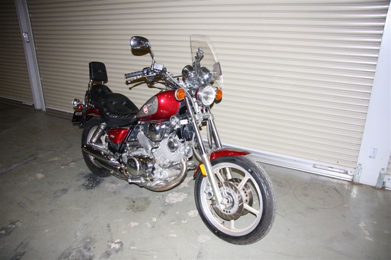 カールおじさんさんのXV1100ビラーゴ