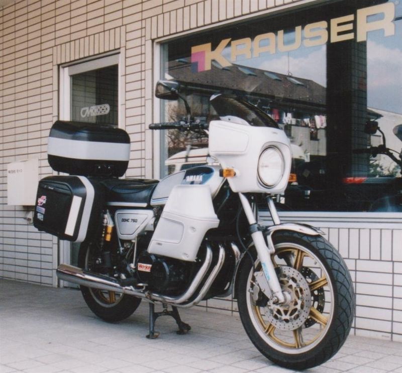 黒いTCさんのGX750