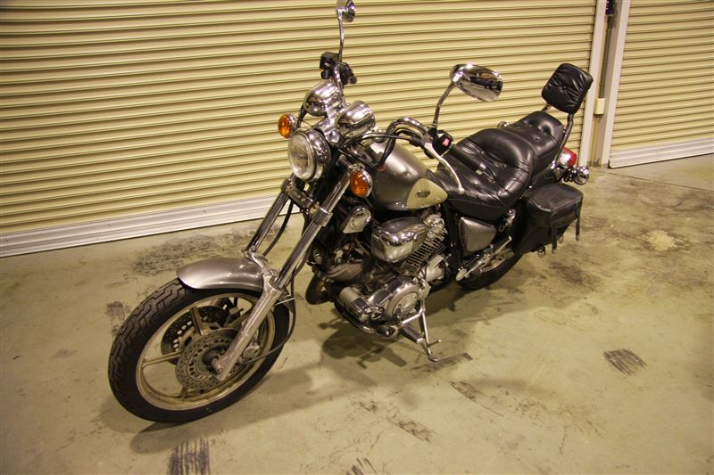 カールおじさんさんのXV1100ビラーゴ