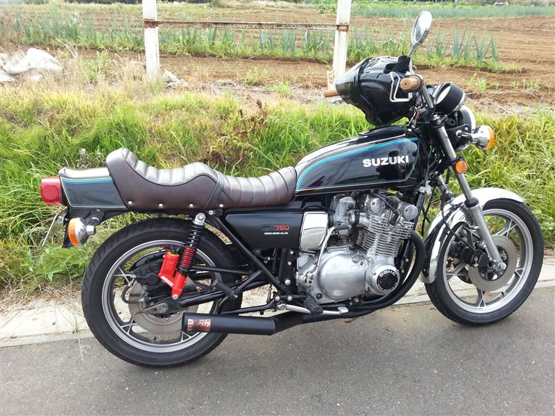 いちみっつさんのGS750E