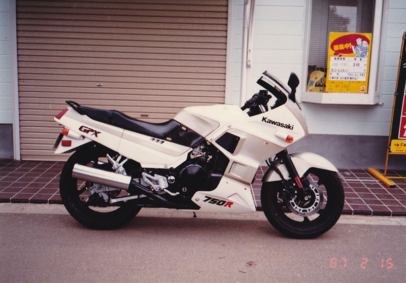 キクマサさんのGPX750R