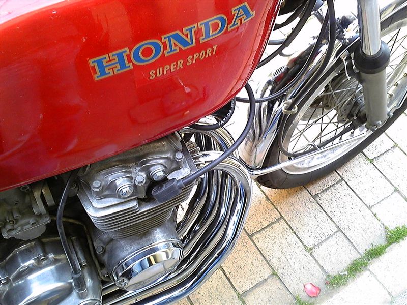 ホワイトウイングさんのホンダドリームCB400FOUR