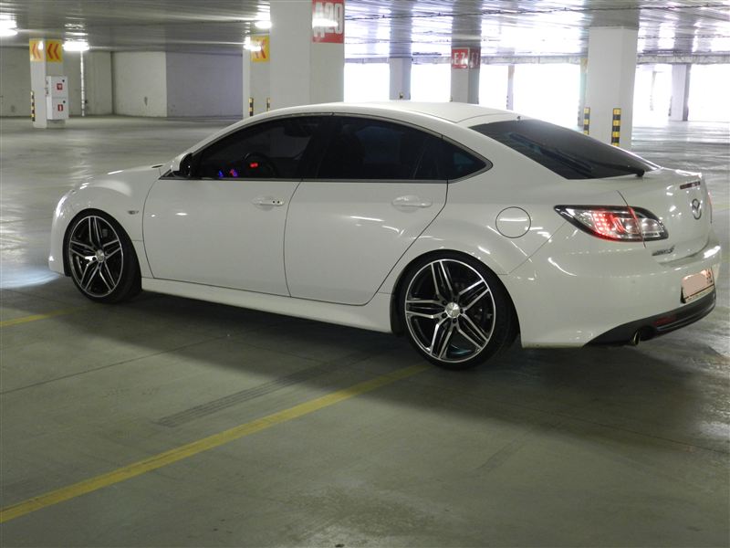 MrVampirさんのMazda 6