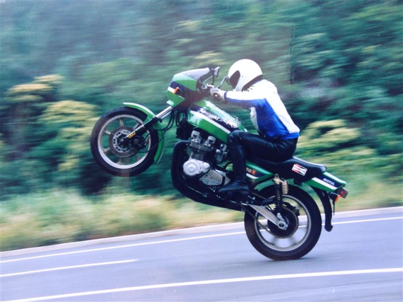 ☆♪たか♪☆さんのZ1100R