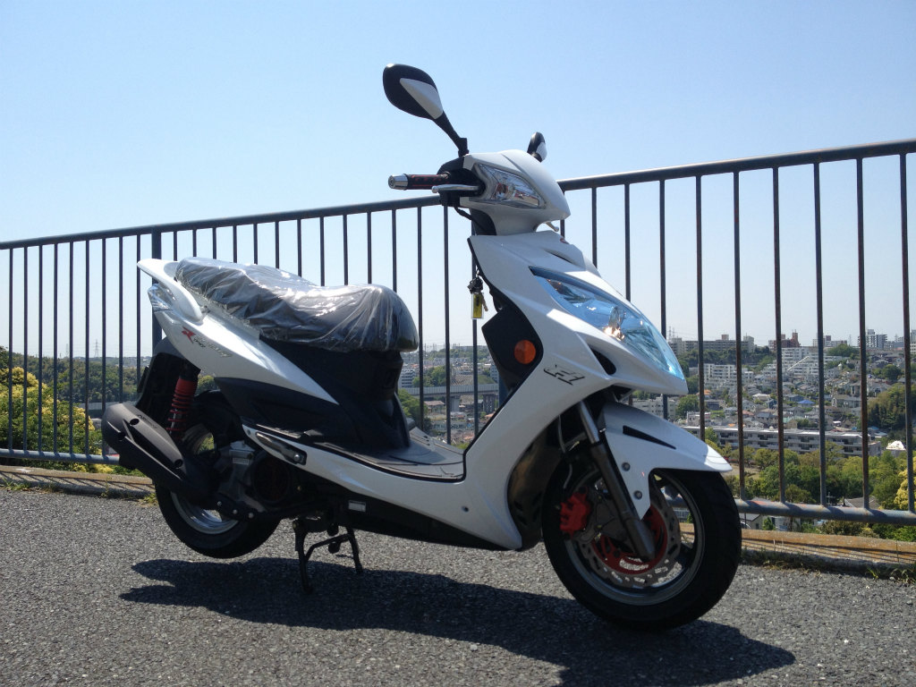 Evoluzione750sさんのRACING 125Fi