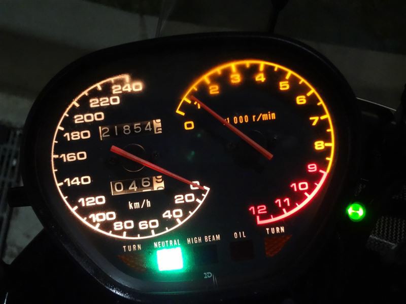 黒銀2ドアトレノさんのGSX1200S KATANA (カタナ)