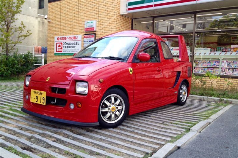 【画像あり】ヤマハさん、軽自動車のオープンカーを発表!