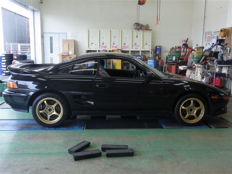 トヨタ MR2