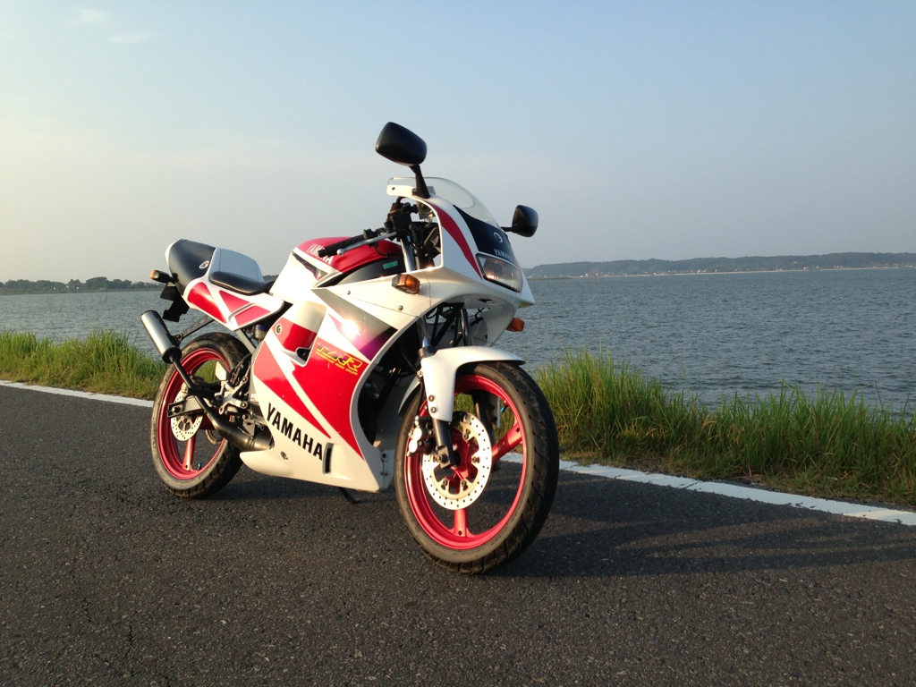 ヤマハ TZR50R