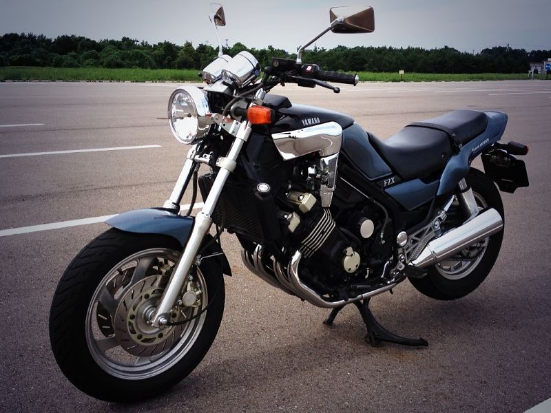 ぐらふーさんのFZX750