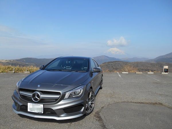 zero fightさんのCLA45 AMG 4MATIC
