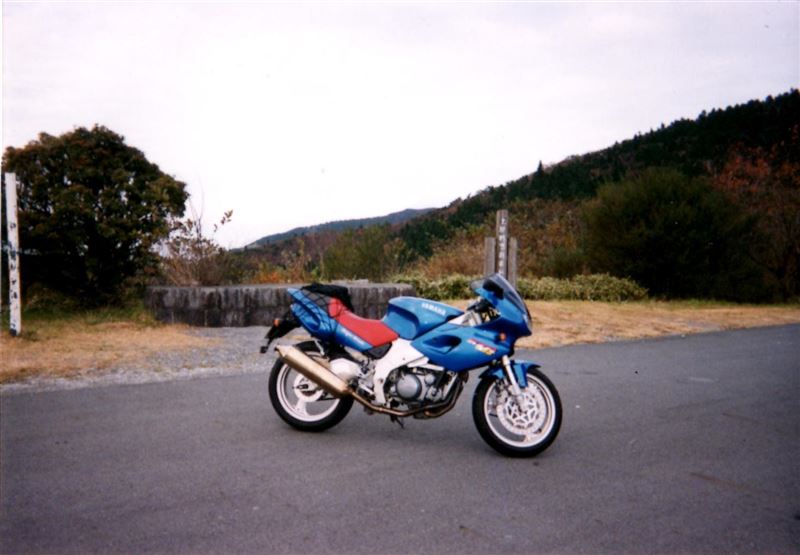 タ~チャンさんのSZR660