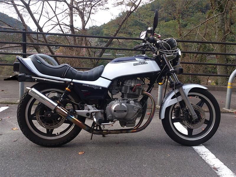quattrosさんのスーパーホーク