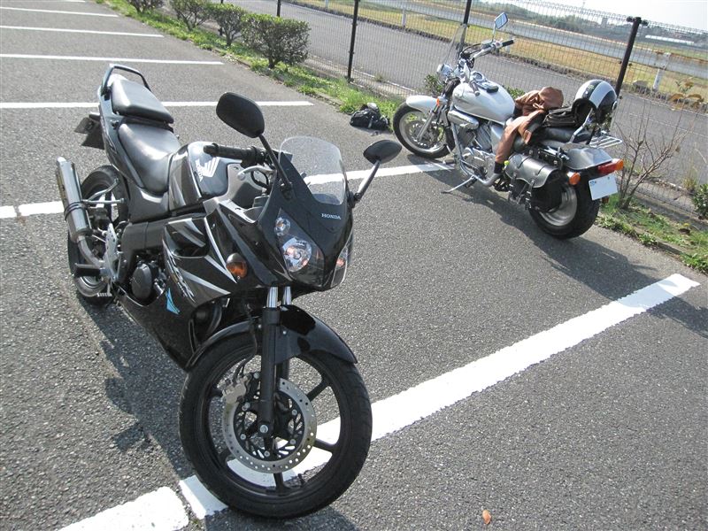 あっきーナさんのCBR150R