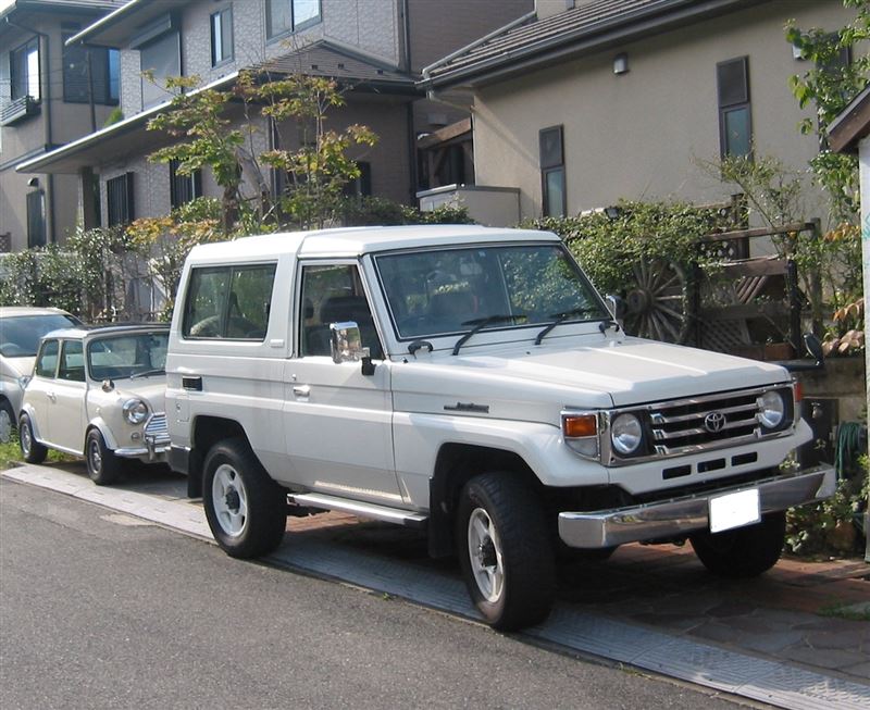 ランドクルーザー70 トヨタ ウマさんの愛車 みんカラ