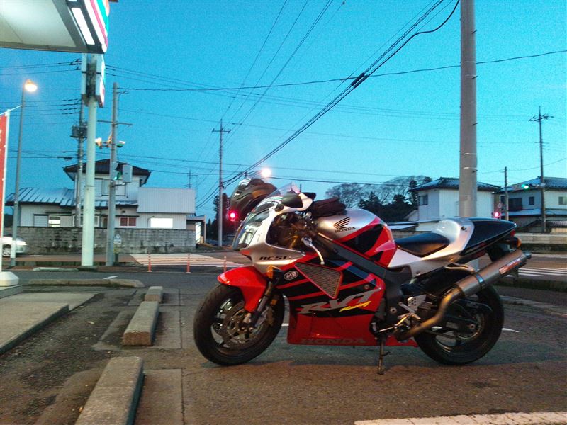 Mr.FairladyさんのRVT1000R