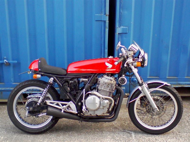 ShelterDylanさんのGB400TT