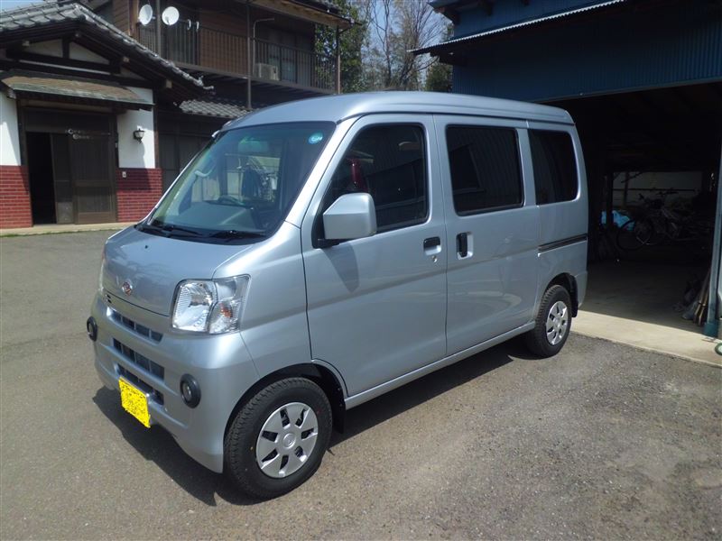 石納さんのハイゼットカーゴ