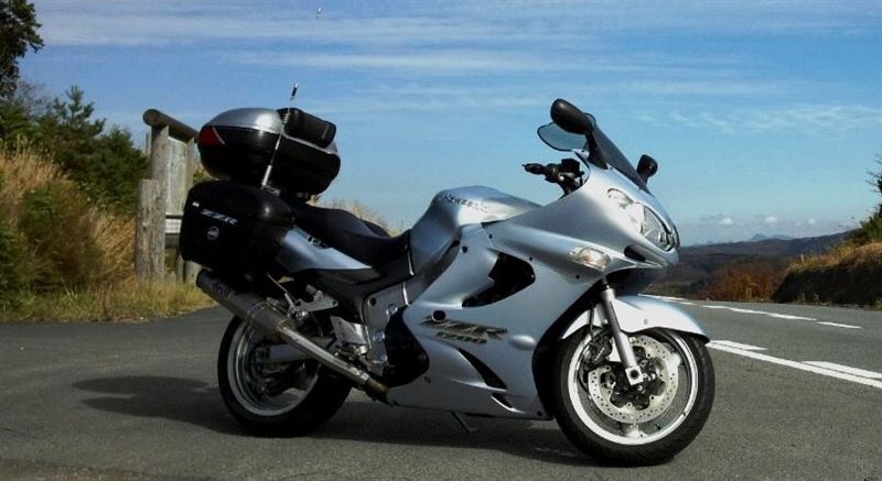 ANATTさんのZZR1200