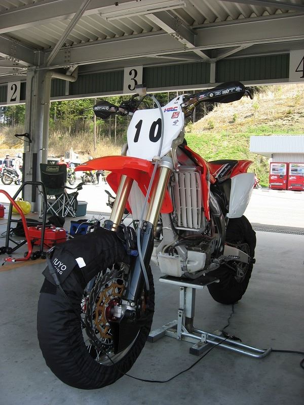 ktm690さんのCRF450R