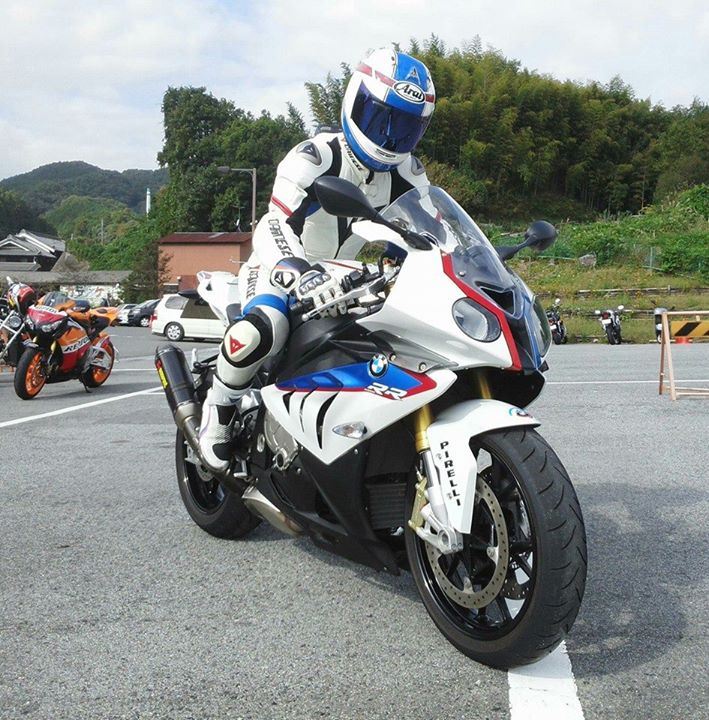 シャックの写真を共有したいだけ JL1BUZ | Facebook