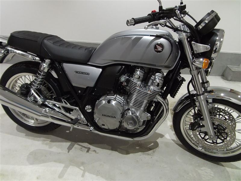 超カモシカさんのCB1100EX
