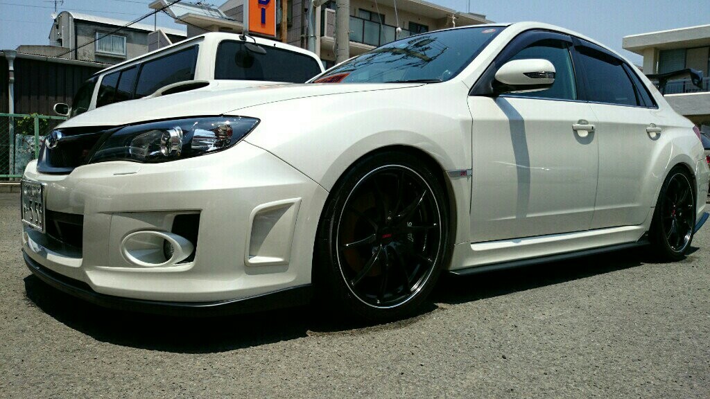 お疲れ営業マンさんのWRX STI
