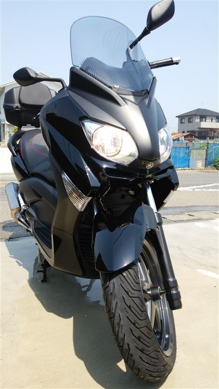 伊右衛門茶さんのxmax125