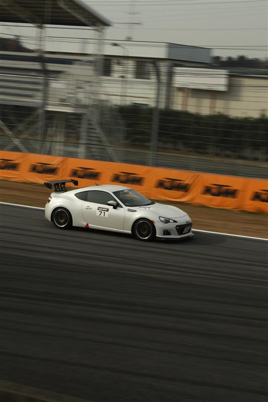 つんたたさんのBRZ