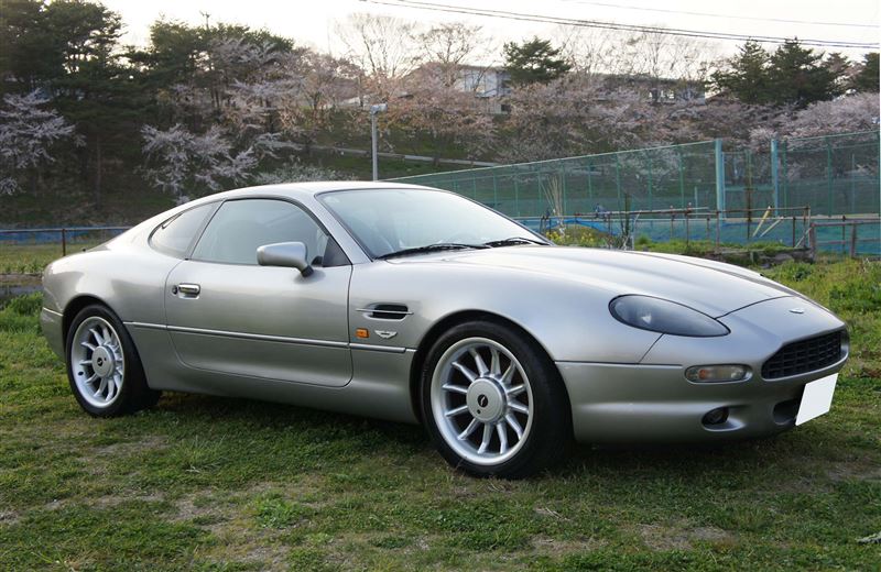 cubic3さんのDB7 クーペ
