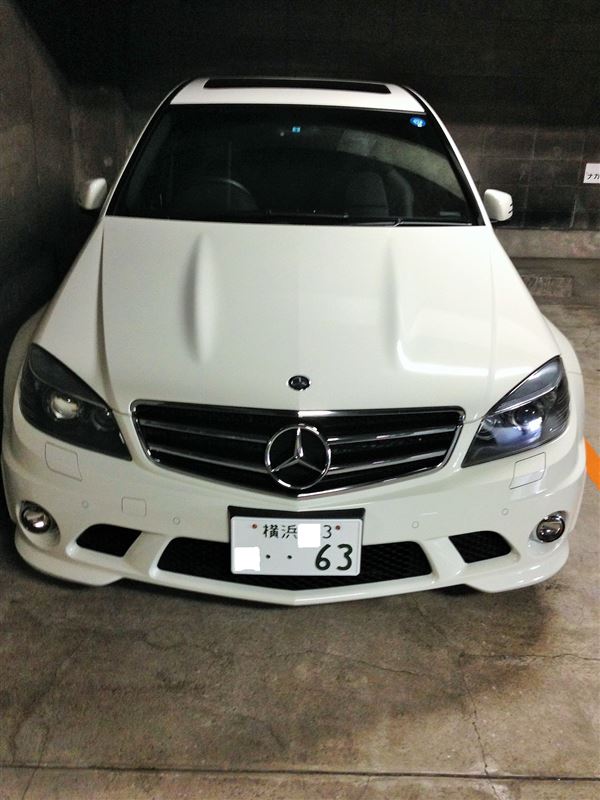 ホワイティー@45さんのAMG C63 Perfomance Package