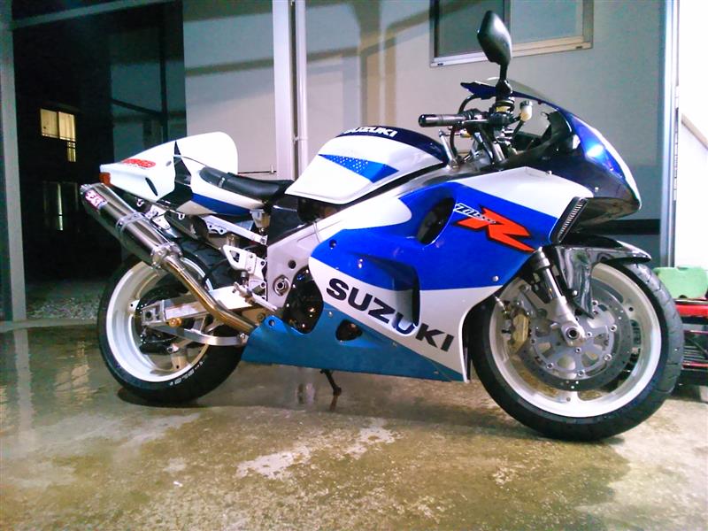 サンダ~さんのTL1000R