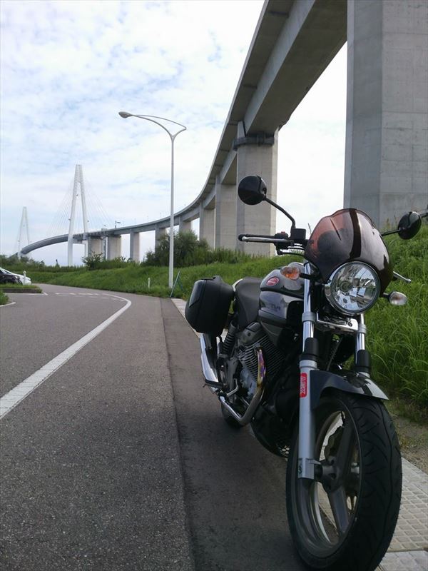 anmacubさんのブレヴァ750
