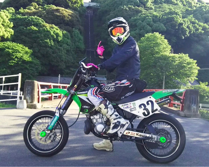 こーへいちゃんさんのKDX-220SR