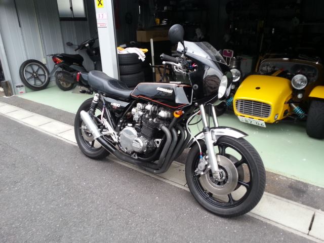 黒3号さんのZ900