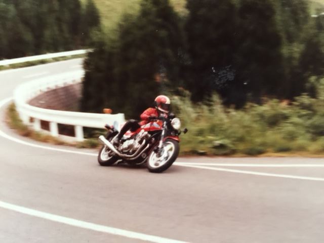 まちゃ97さんのCB750FZ