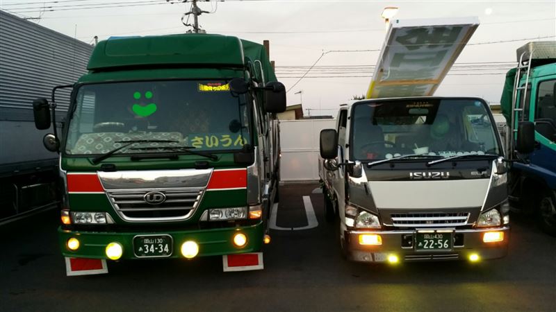 街道レーサー 01さんのエルフ