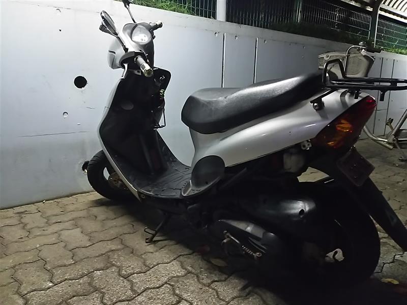 バイクマンなんbさんのスーナー100F