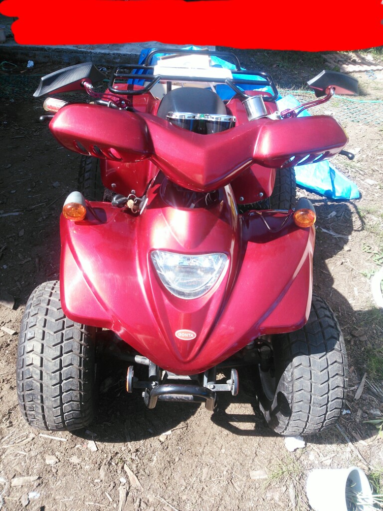 あきとるりさんのATV50 LTD